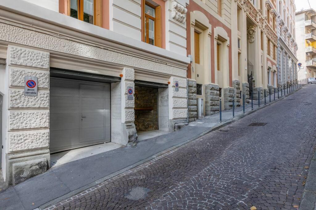 Casa Cereria - Apartment With Parking Трієст Екстер'єр фото